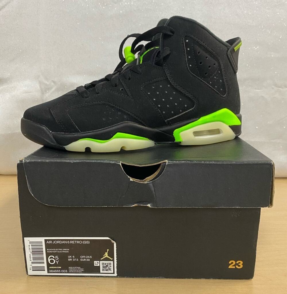 2021 Jordan 6 Retro Electric Green 384665-003 Youth Size 6.5 NIB